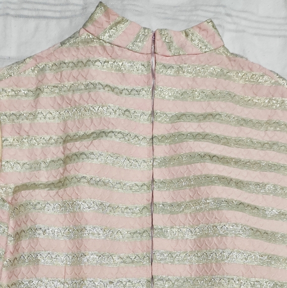 Retro Print Mini Dress - Picture 7 of 7